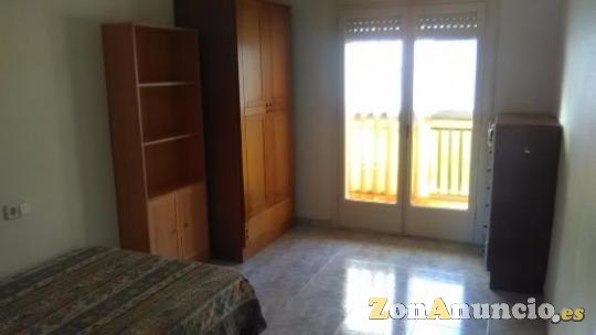 SE VENDE PISO MUY SOLEADO EN LLICA D`AMUNT